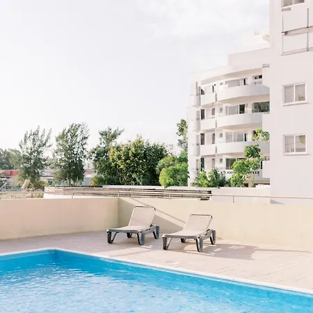 Lägenhet 2br Amalfi Blue In - Pool & 10min Walk To Mackenzie Beach!