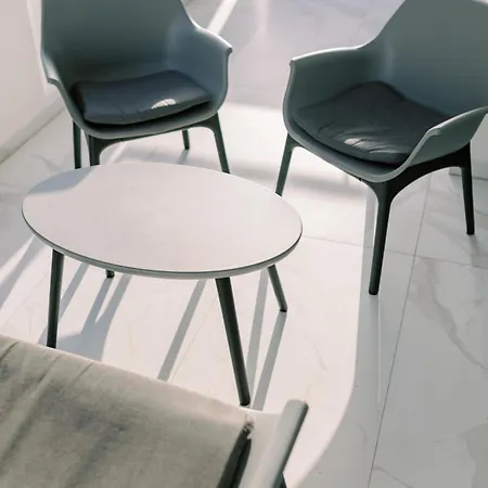 아파트 2br Amalfi Blue In - Pool & 10min Walk To Mackenzie Beach!